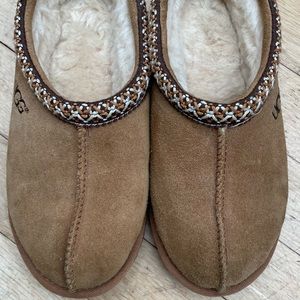 Ugg Slippers/clog